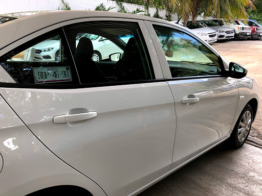 Car renting Cancun