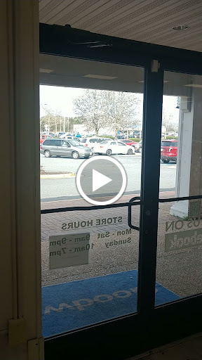 Donations Center «Goodwill Industries Inc», reviews and photos