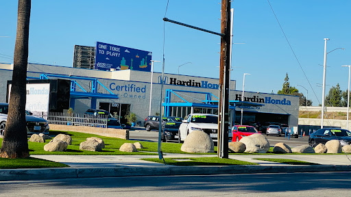 Honda Dealer «Hardin Honda», reviews and photos, 1381 S Auto Center Dr, Anaheim, CA 92806, USA