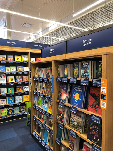 Book Store «Amazon Books», reviews and photos, 4545 La Jolla Village Dr, San Diego, CA 92122, USA