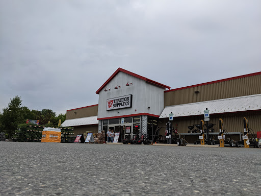 Home Improvement Store «Tractor Supply Co.», reviews and photos, 360 Miracle Mile, Lebanon, NH 03766, USA