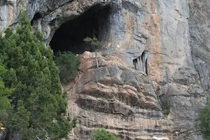 Balatini Mağarası image