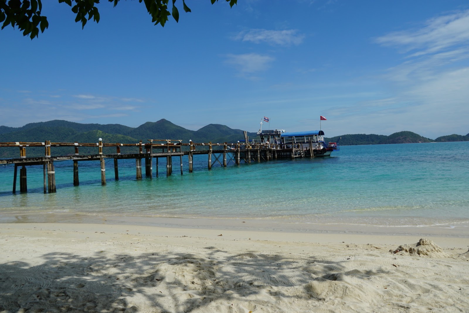 Photo of Laoya Coco Beach and its beautiful scenery