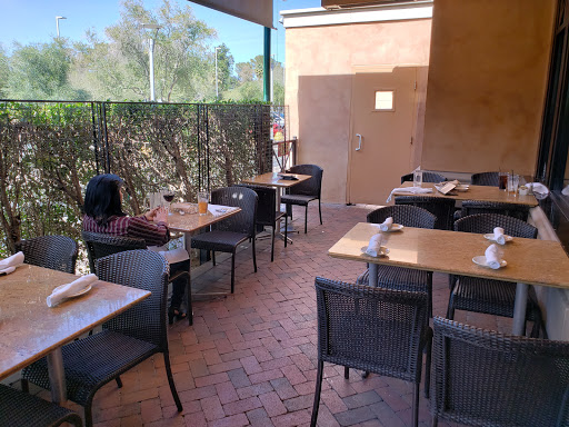 Restaurant «The Cheesecake Factory», reviews and photos, 2402 East Camelback, Phoenix, AZ 85016, USA