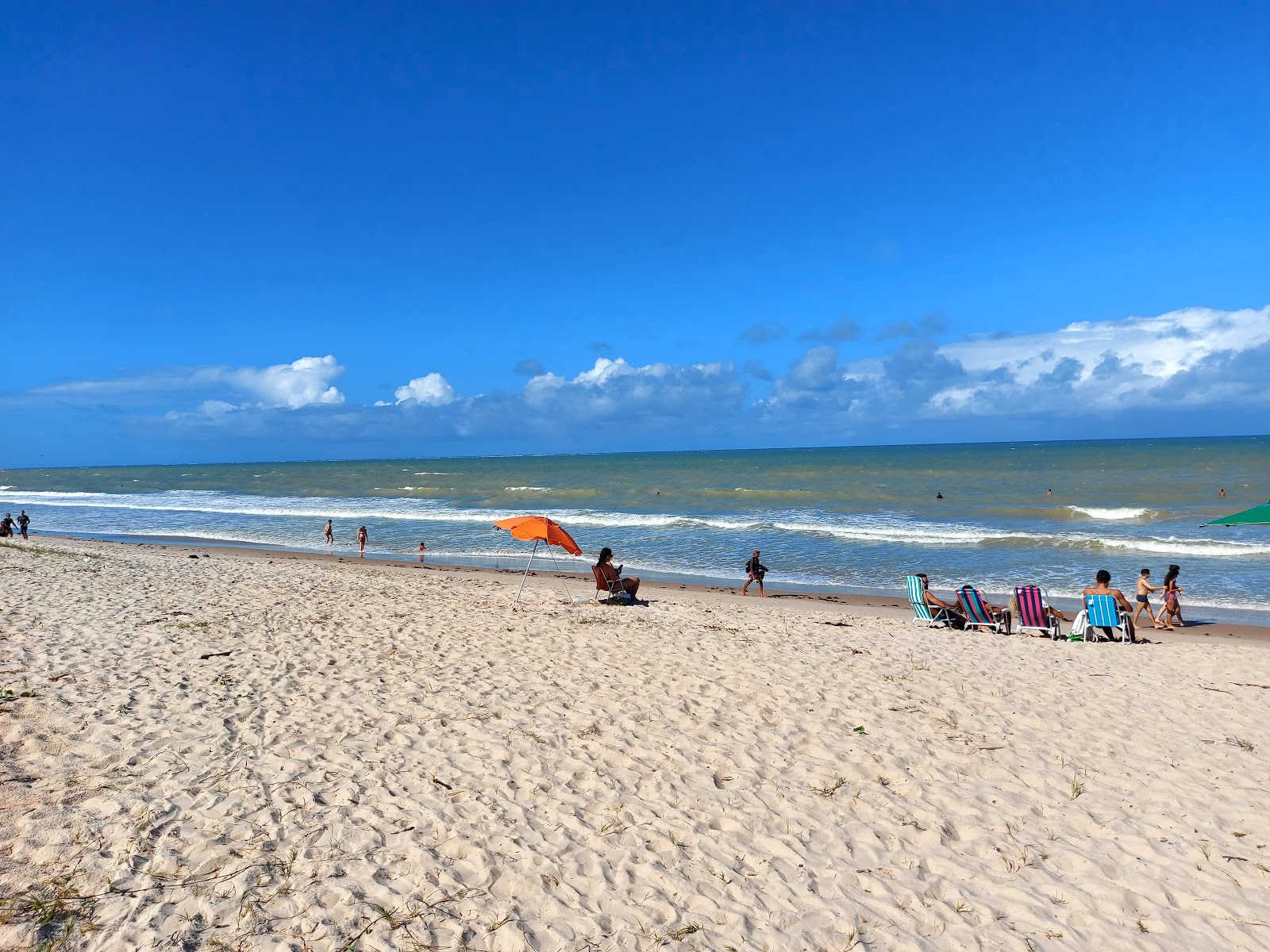 Foto von Praia do Jacare mit beiger sand Oberfläche