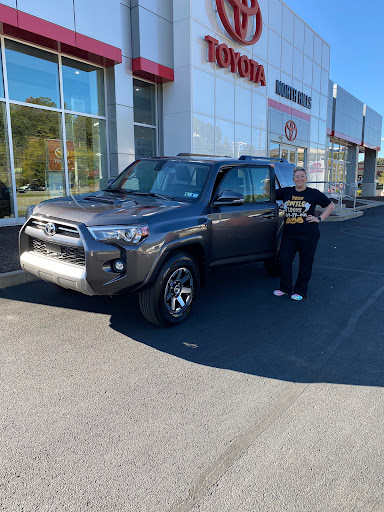 Toyota Dealer «North Hills Toyota», reviews and photos, 7401 McKnight Rd, Pittsburgh, PA 15237, USA