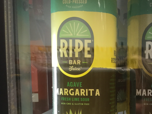 Liquor Store «Beach Discount Liquor & Wine», reviews and photos, 1133 Estero Blvd # 104, Fort Myers Beach, FL 33931, USA