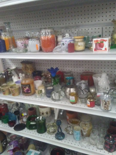 Non-Profit Organization «Southern Oregon Goodwill Retail Store», reviews and photos