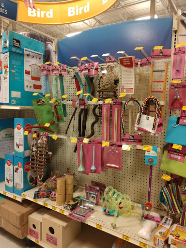 Pet Supply Store «PetSmart», reviews and photos, 2840 W Chandler Blvd, Chandler, AZ 85224, USA