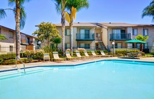 Parkway Club Apartments image