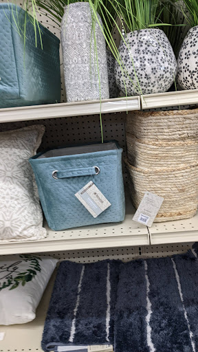 Discount Store «Big Lots», reviews and photos, 888 Green Blvd, Aurora, IN 47001, USA