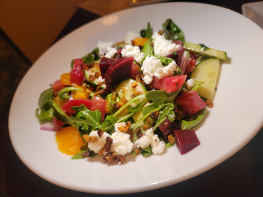 American Restaurant «Tuscarora Mill Restaurant», reviews and photos, 203 Harrison St SE, Leesburg, VA 20175, USA