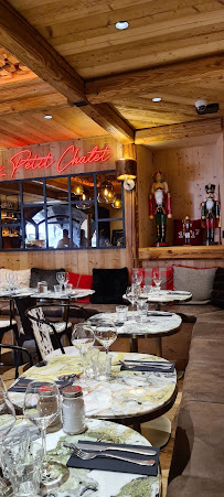 Atmosphère du Restaurant Le Petit Chalet à Annecy - n°11