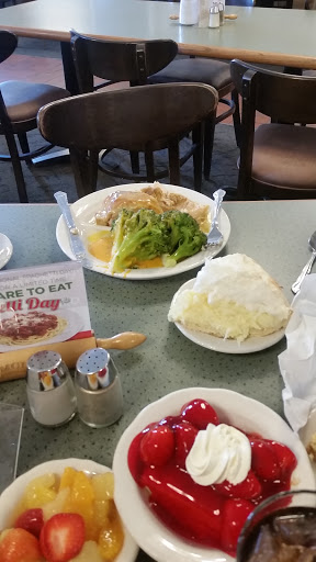 American Restaurant «MCL Restaurant & Bakery Arlington», reviews and photos, 6010 E 10th St, Indianapolis, IN 46219, USA