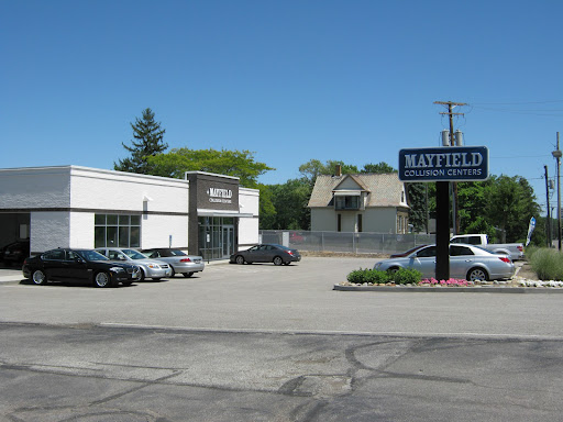 Auto Body Shop «Mayfield Collision Center of Bedford Heights», reviews and photos, 26001 Aurora Rd, Bedford Heights, OH 44146, USA