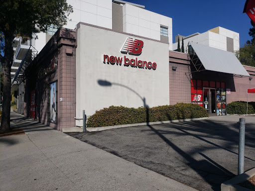 Shoe Store «New Balance», reviews and photos, 270 S Arroyo Pkwy, Pasadena, CA 91105, USA