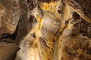 Crystal Cave image