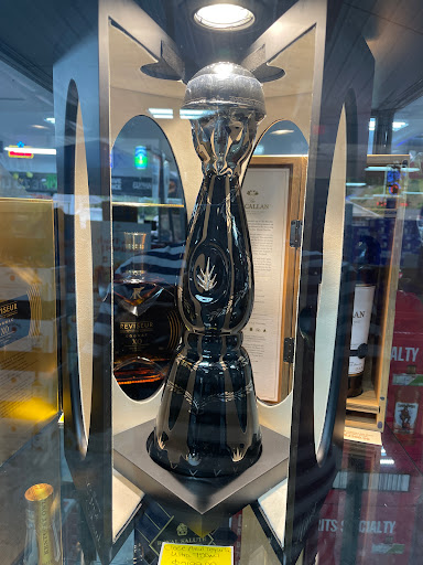 Liquor Store «Liquor King», reviews and photos, 1601 Cumberland Falls Hwy, Corbin, KY 40701, USA