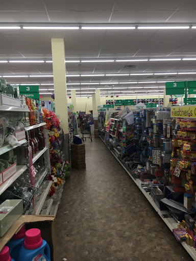 Dollar Store «Dollar Tree», reviews and photos, 152 Middle Neck Rd, Great Neck, NY 11021, USA