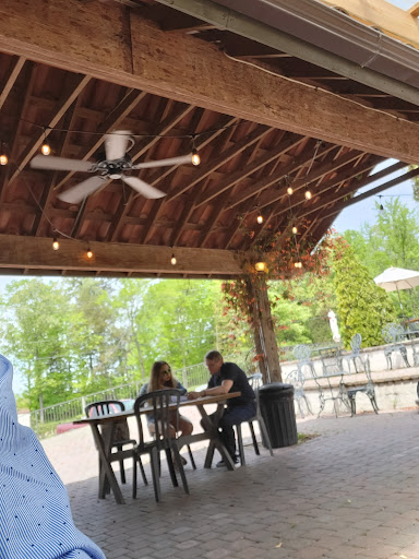 Winery «Crown Winery», reviews and photos, 3638 E Mitchell St, Humboldt, TN 38343, USA