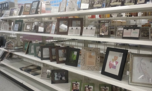 Clothing Store «Ross Dress for Less», reviews and photos, 1931 E Main St, Spartanburg, SC 29307, USA