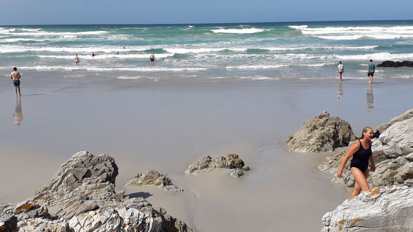 Fotografija Voelklip beach in naselje