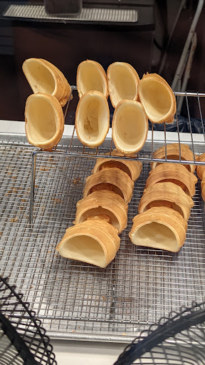 Shopping Mall «Diamond Jamboree», reviews and photos, 2700-2750 Alton Pkwy, Irvine, CA 92606, USA