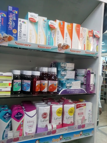 Opiniones de Farmacia El Rosario en Ambato - Farmacia