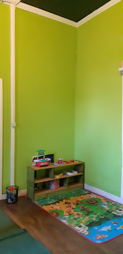 Opinii despre Escuela Libre y Feliz After School Exploradores del Bosque în Paine - Escuela