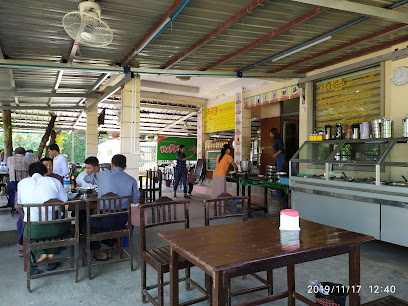 Khant khant Gyi Myanmar restaurant - P4HQ+78J, Shwe Kyar Pin St, Rd, Myanmar (Burma)