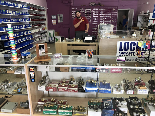 Locksmith «A-Medeko Locksmith Security System», reviews and photos, 7005 W 3rd Ct, Hialeah, FL 33014, USA