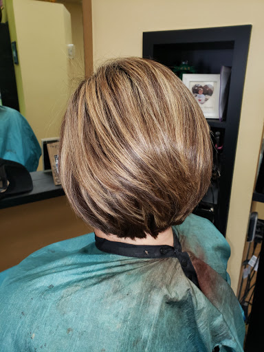 Hair Salon «Impressions Hair Salon», reviews and photos, 13766 E Quincy Ave, Aurora, CO 80015, USA
