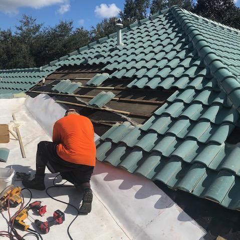 Space Age Roofing in Tallahassee, Florida