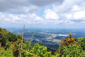 Gunung Lambak image