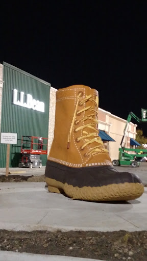 Clothing Store «L.L. Bean», reviews and photos, 4222 Easton Loop W, Columbus, OH 43219, USA