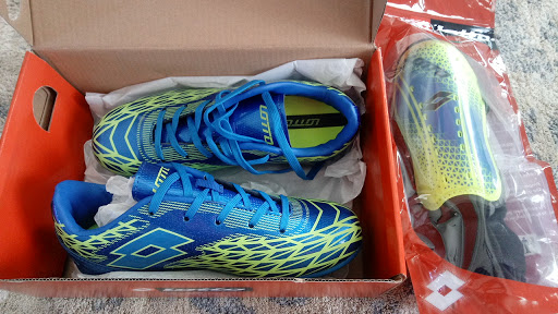 Sporting Goods Store «Big 5 Sporting Goods», reviews and photos, 1401 E 120th Ave, Thornton, CO 80233, USA