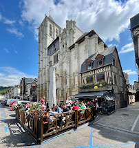 Église Saint-Ouen du Restaurant La Gargouille à Pont-Audemer - n°12
