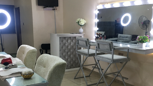 Brides N Brushes Studio, 19A Psychiatric Road Opposite New Road Junction, Rumuigbo 500102, Port Harcourt, Nigeria, Nail Salon, state Rivers