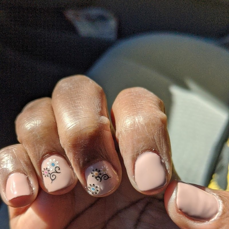 Royal Nails