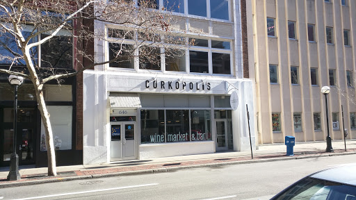 Corkopolis, 640 Main St, Cincinnati, OH 45202, USA, 