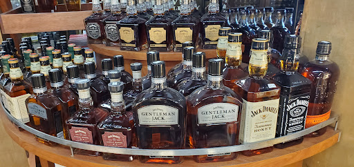 Liquor Store «Liquor Paradise», reviews and photos, 10277 E Foothill Blvd, Rancho Cucamonga, CA 91730, USA