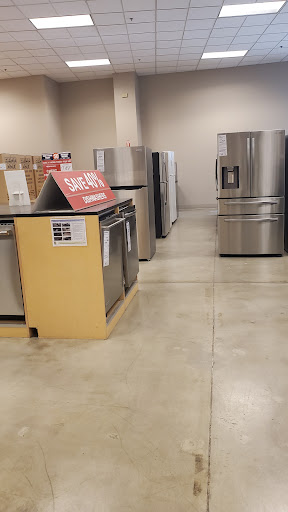 Appliance Store «Sears Outlet», reviews and photos, 4150 W Shaw Ave, Fresno, CA 93722, USA