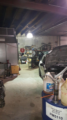 Auto Body Shop «Classic Cars Body Shop & Auto», reviews and photos, 4711 S Western Blvd, Chicago, IL 60609, USA