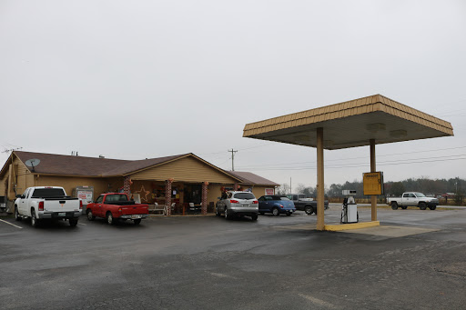 Grocery Store «3 Corners Market», reviews and photos, 1001 Longview Rd, Unionville, TN 37180, USA