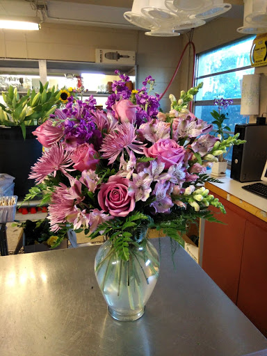 Florist «Marion Smith Florist», reviews and photos, 5904 7th St, Zephyrhills, FL 33542, USA