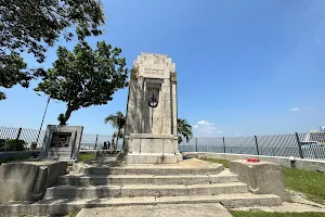 The Cenotaph War Memorial (Tugu Cenotaph/வெறுங்கல்லறை,பினாங்கு) image
