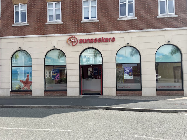 Sunseekers Sunbeds