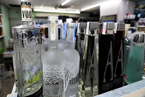 Liquor Store «Peachtree Package Store», reviews and photos, 300 Peachtree St NE # Cs1, Atlanta, GA 30308, USA