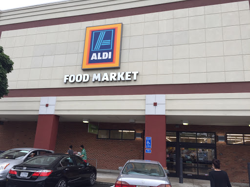 Supermarket «ALDI», reviews and photos, 11001 Lee Hwy g, Fairfax, VA 22030, USA