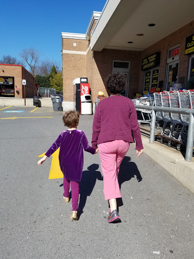 Grocery Store «Sniders Super Market», reviews and photos, 1936 Seminary Rd, Silver Spring, MD 20910, USA